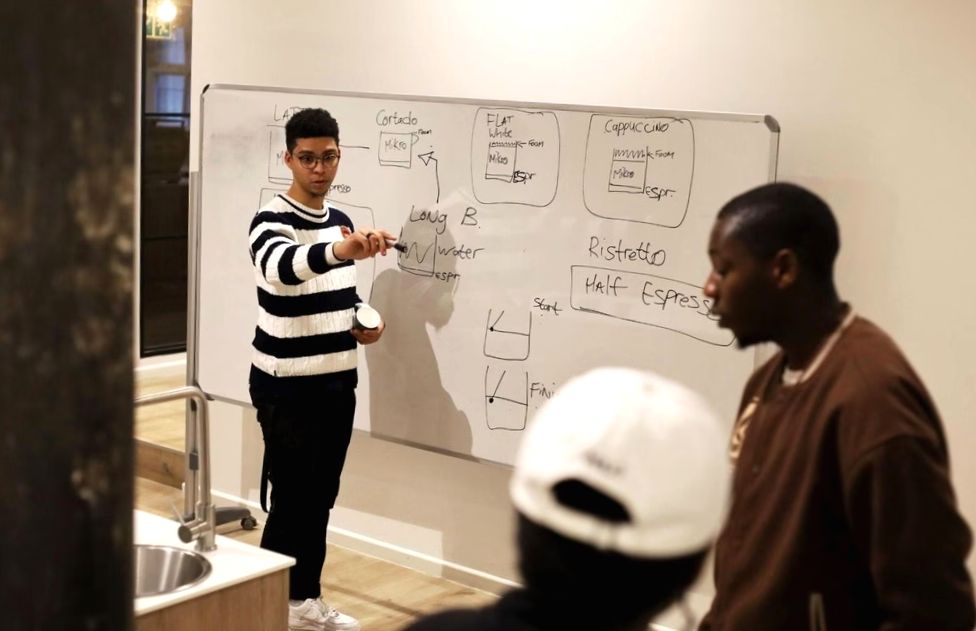 Pierwsze spojrzenie na działalność Afrykańskiej Szkoły Kawy