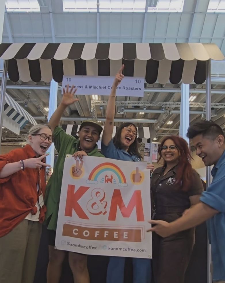 Studium przypadku: Jak jedna kawiarnia w Los Angeles pokonuje trudności