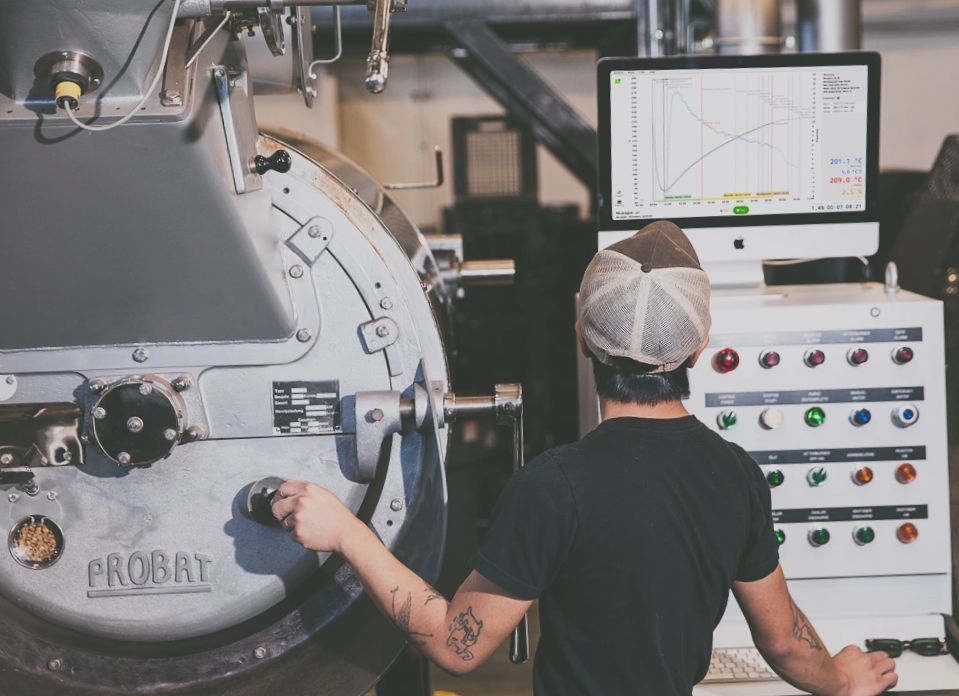 Technologia rozwija się w całym łańcuchu dostaw kawy, nie tylko w procesie palenia